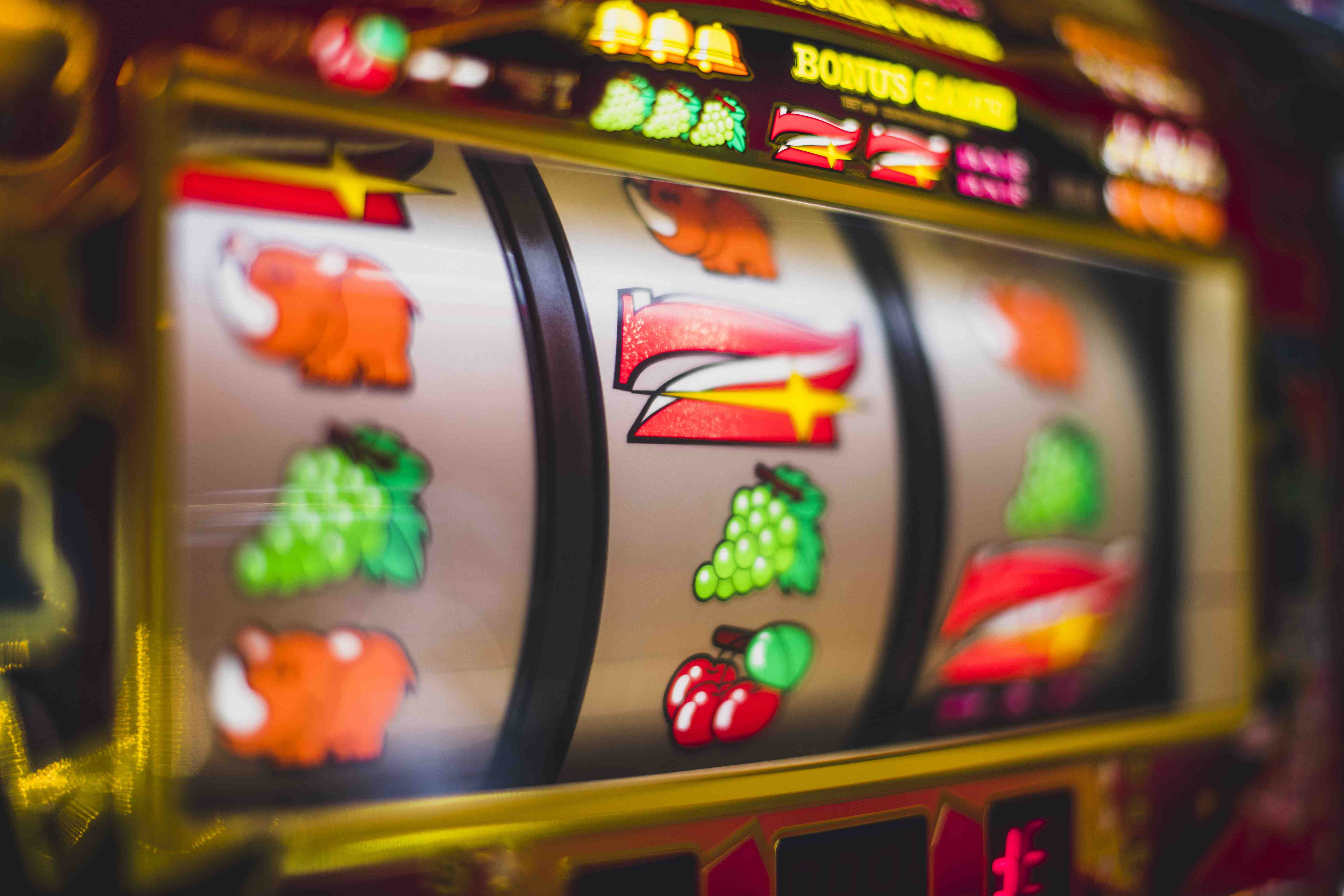 qq88 Myanmar Online Gaming Platform Hero